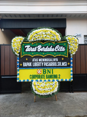 Papan Bunga Duka di Pesurungan Kidul